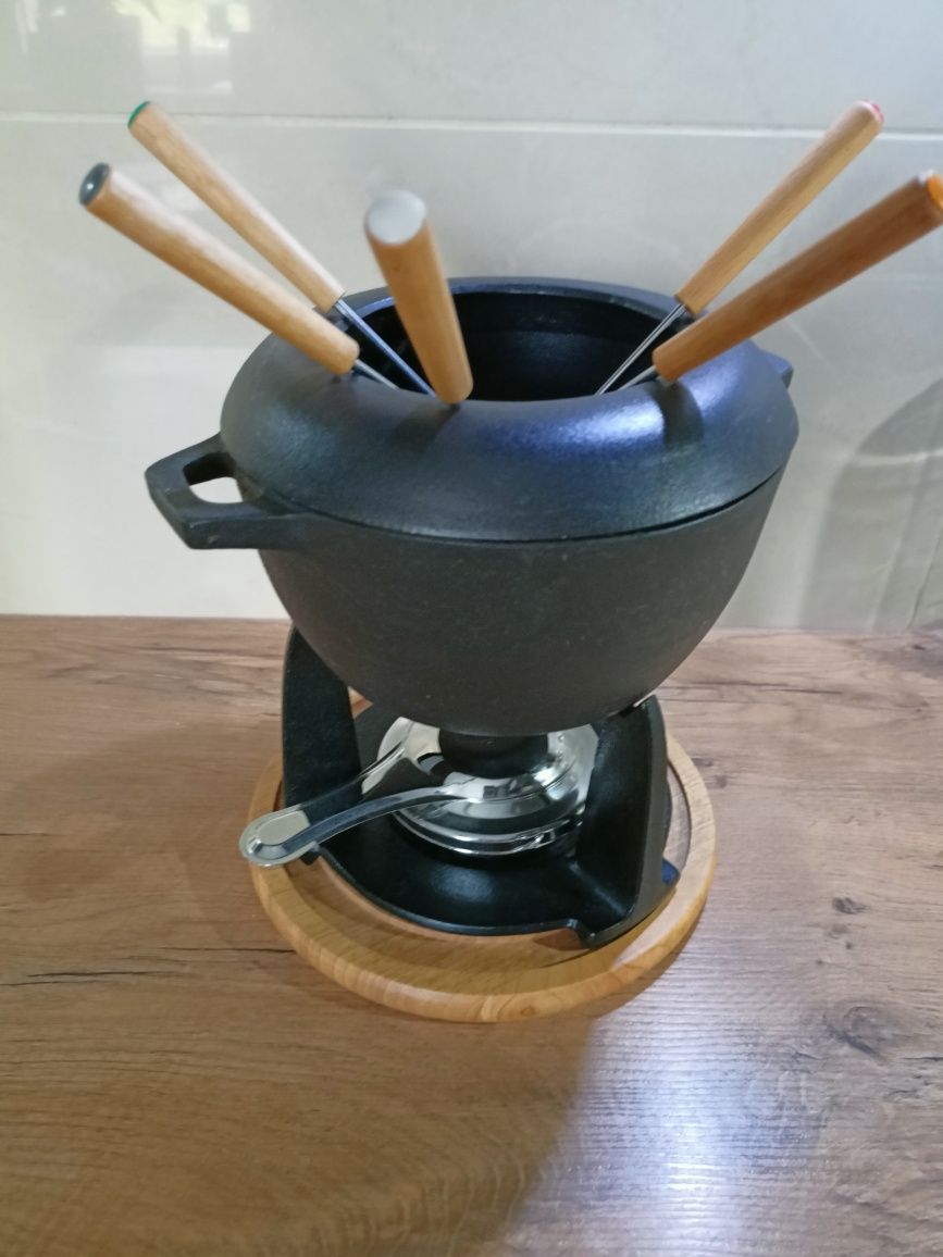 Zestaw do fondue żeliwne
