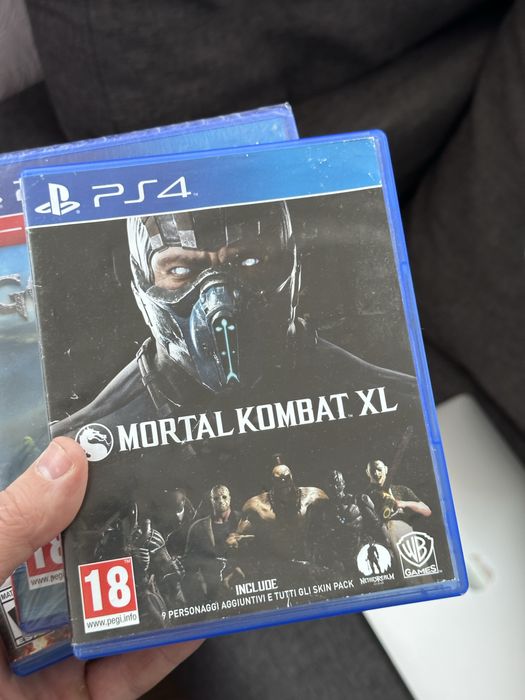 Продам комплект игр PS4 (5 шт.)