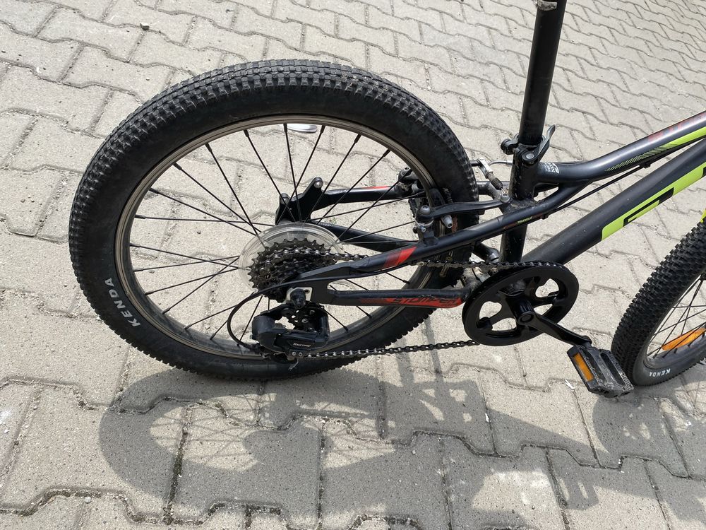 Rower GT Stomper Prime 20”