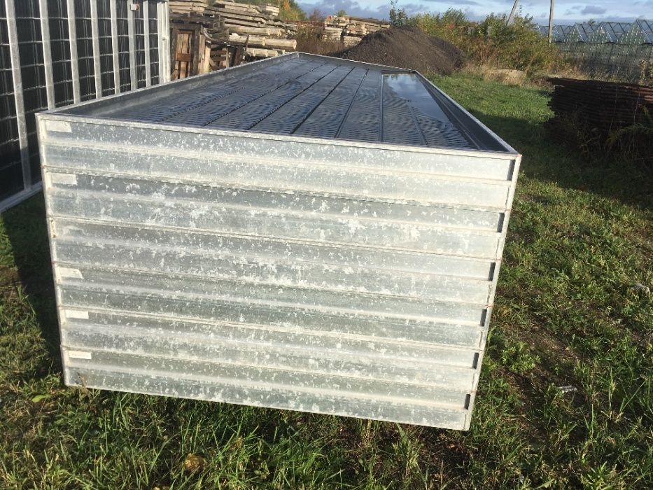 Duży stół zalewowy 626x163cm Nowa Podłoga, uprawowe stoły aluminiowe