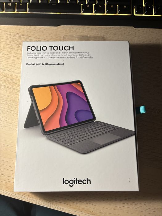 Logitech Folio Touch Ipad Air ( 4 i 5 generacja)