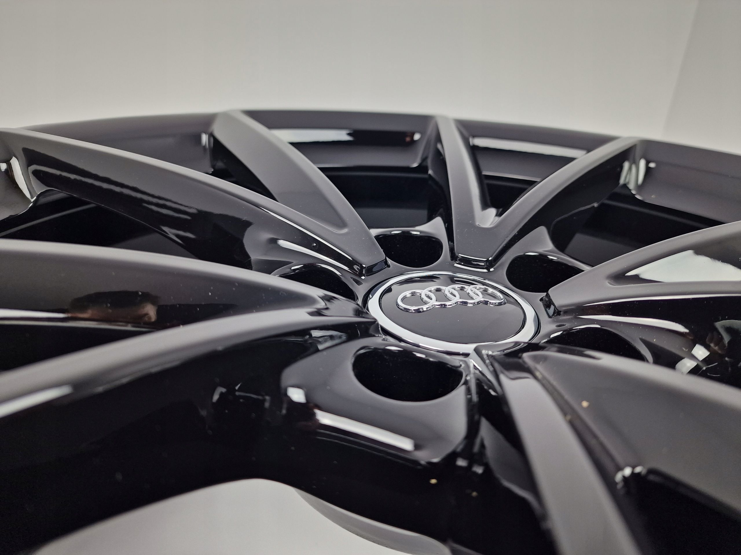 Oryginalne Felgi Audi 19" A4 A5 A6 A7 A8 Q3 Q5 Q7