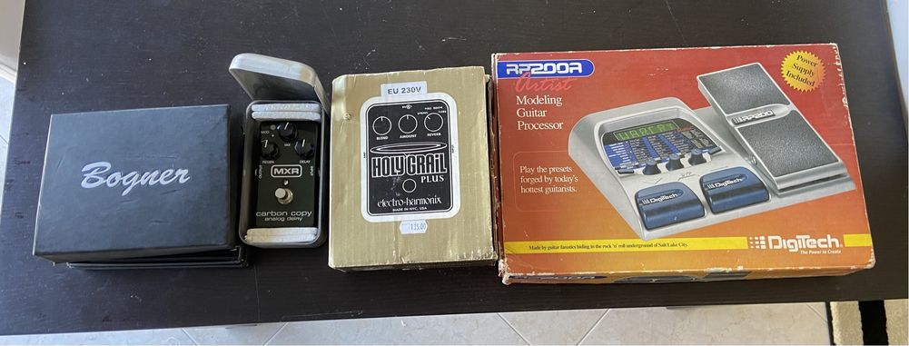 Pedais de Guitarra em excelente estado