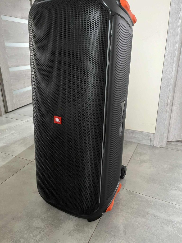 Sprzedam JBL partybox 710