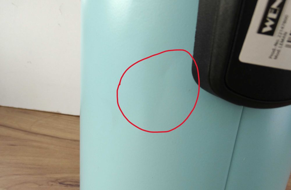 Kosz na śmieci metal Wenko 3l niebieski-wgniecenia