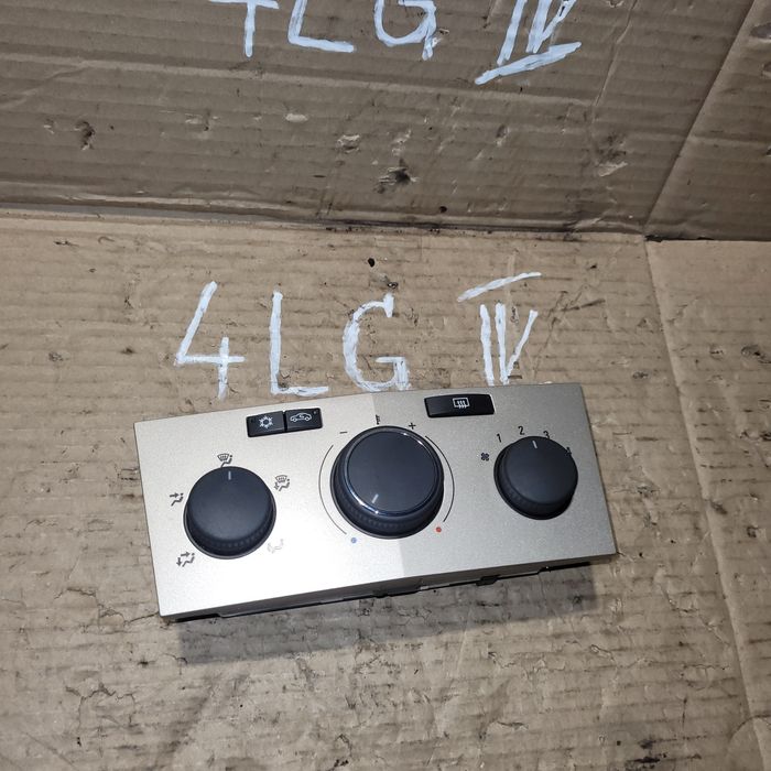 Panel nawiewu klimatyzacji opel astra III H 2007r