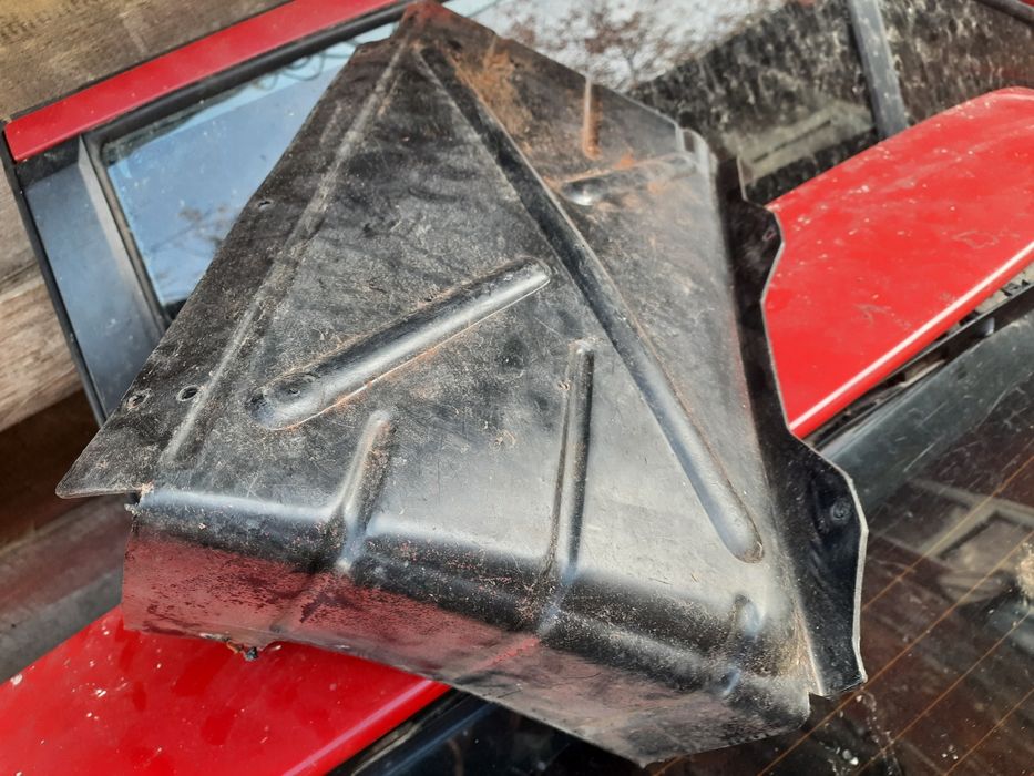 Полка под бардачок для жигуля ВАЗ класика 2101-2107 в торпеду пасажир