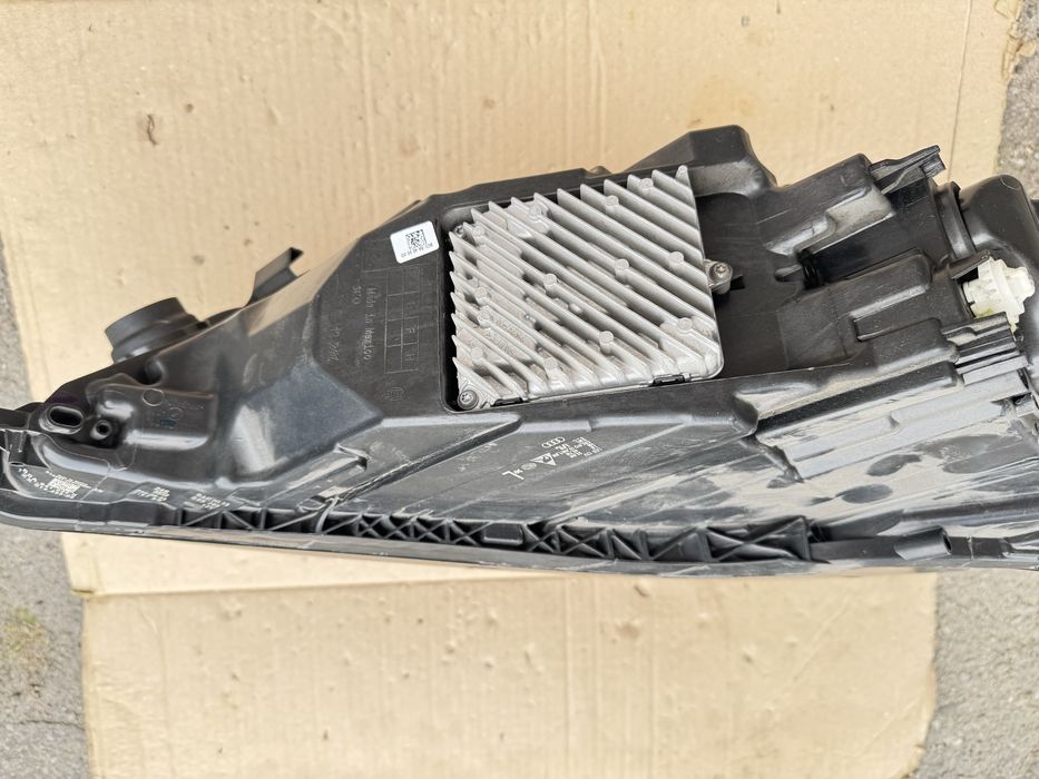 Продам фару Audi Q5  ауди  2023 рестайл оригинал