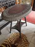 Mesa de apoio indo português antiga