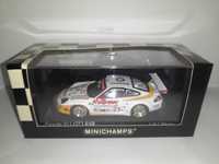 Porsche 911 GT3 RSR 1:43 Minichamps Limited edition.