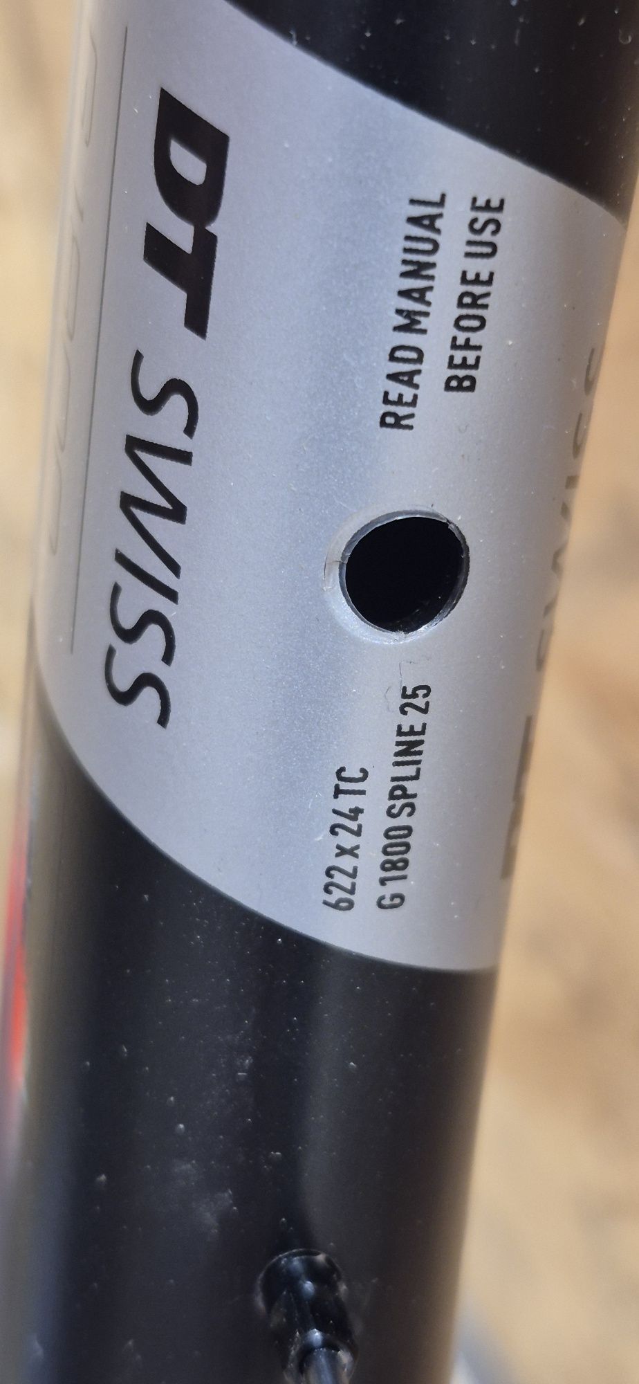 Koło DT-SWISS G1800 Spline 25 .przód.