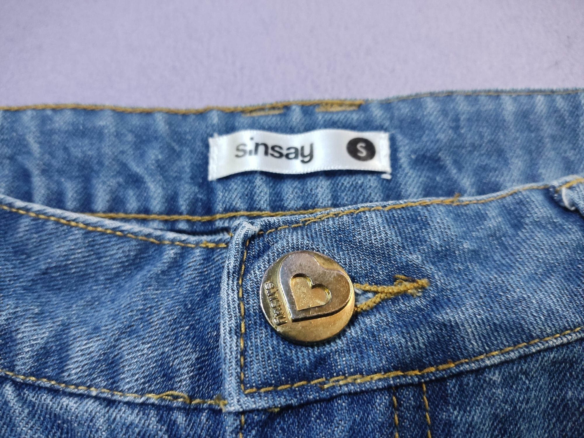 Krótkie spodenki szorty jeansowe