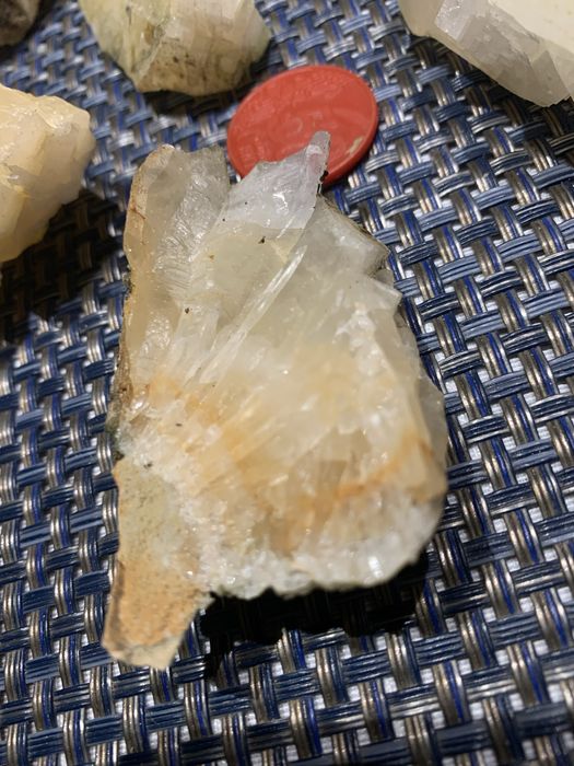 Pedras calcita amarela e limao