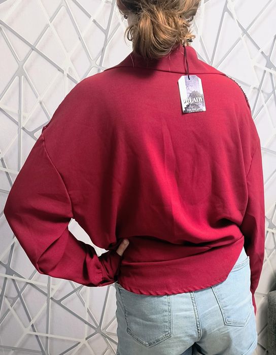 Koszula czerwona z cyrkoniami elegancka