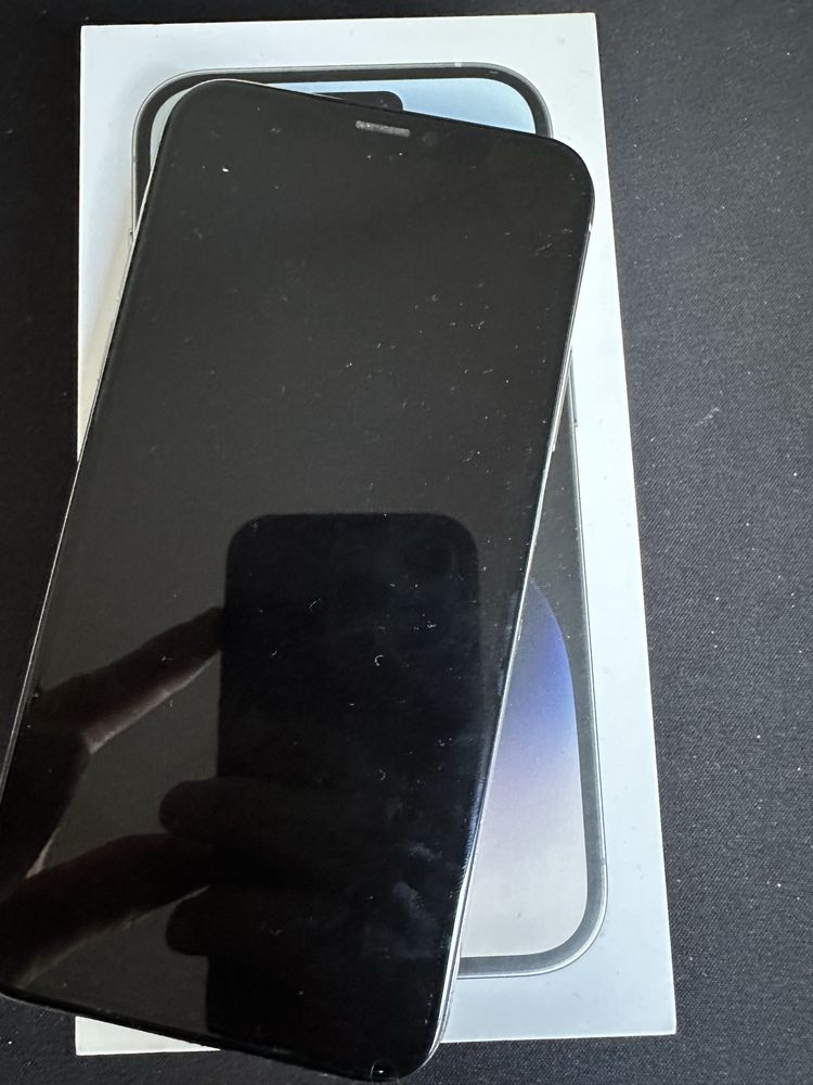 Iphone x uszkodzony