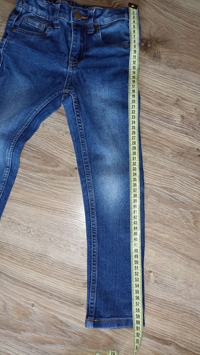 Spodnie jeansowe dla chłopca 110