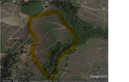 Tapado em Canelas Arouca próximo ao Rio Paiva 25.500m2