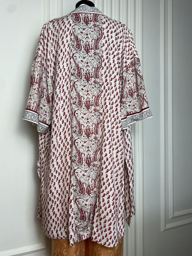 Narzutka damska długa XS/S Mango oversize  rękaw 3/4 we wzory