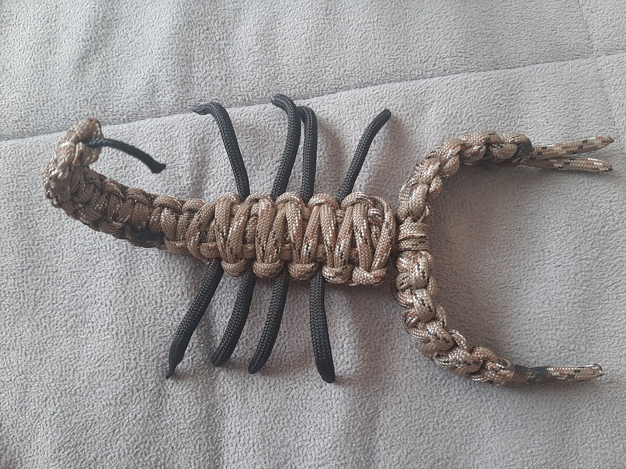 Paracord feito à mão