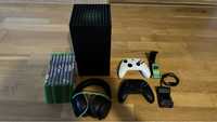 Xbox Series X + 2 pady, alumulator, słuchawki, gry