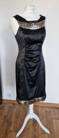Sukienka czarna z cekinowym zdobieniem