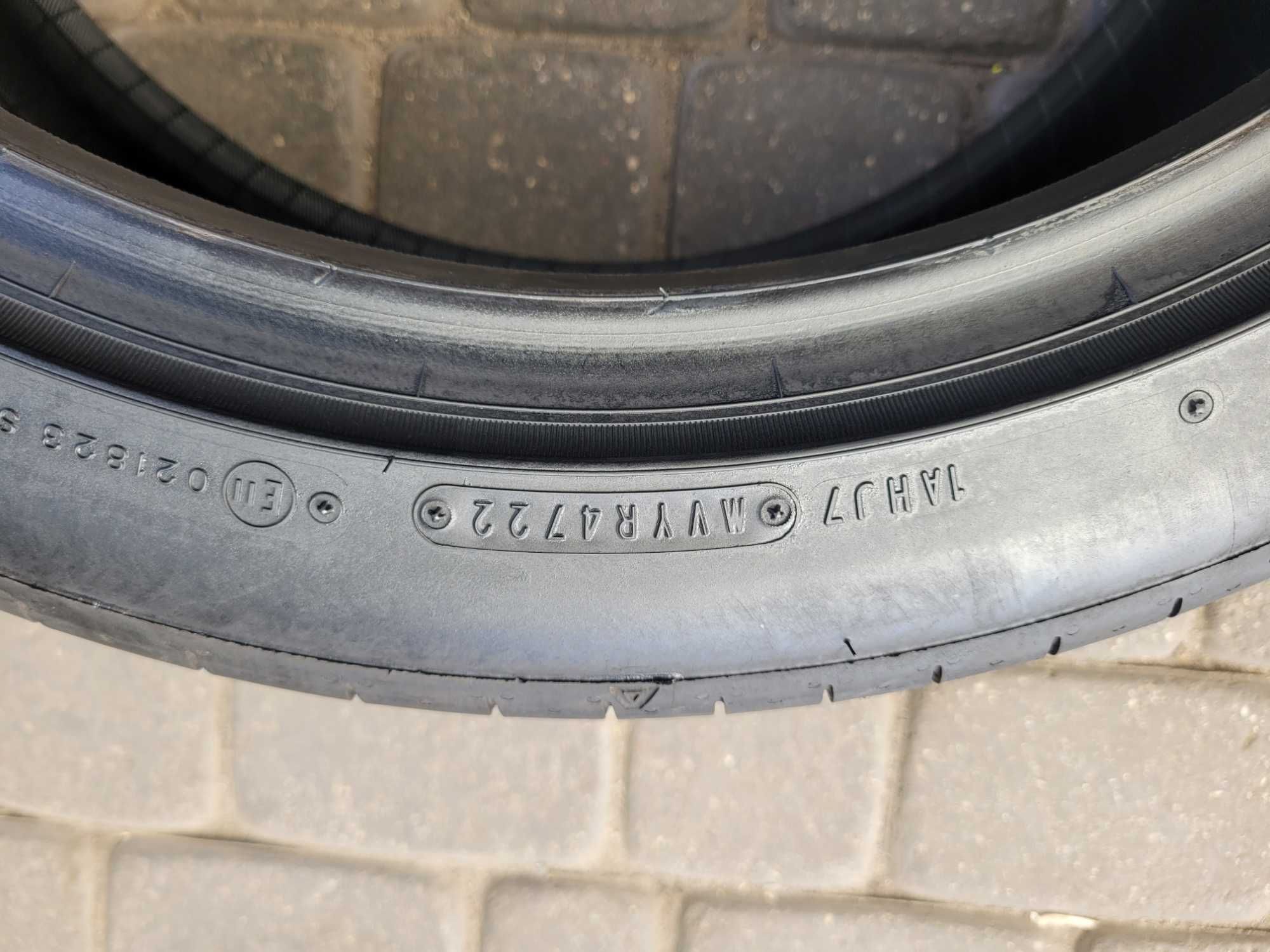 225 / 45 R 18    Falken