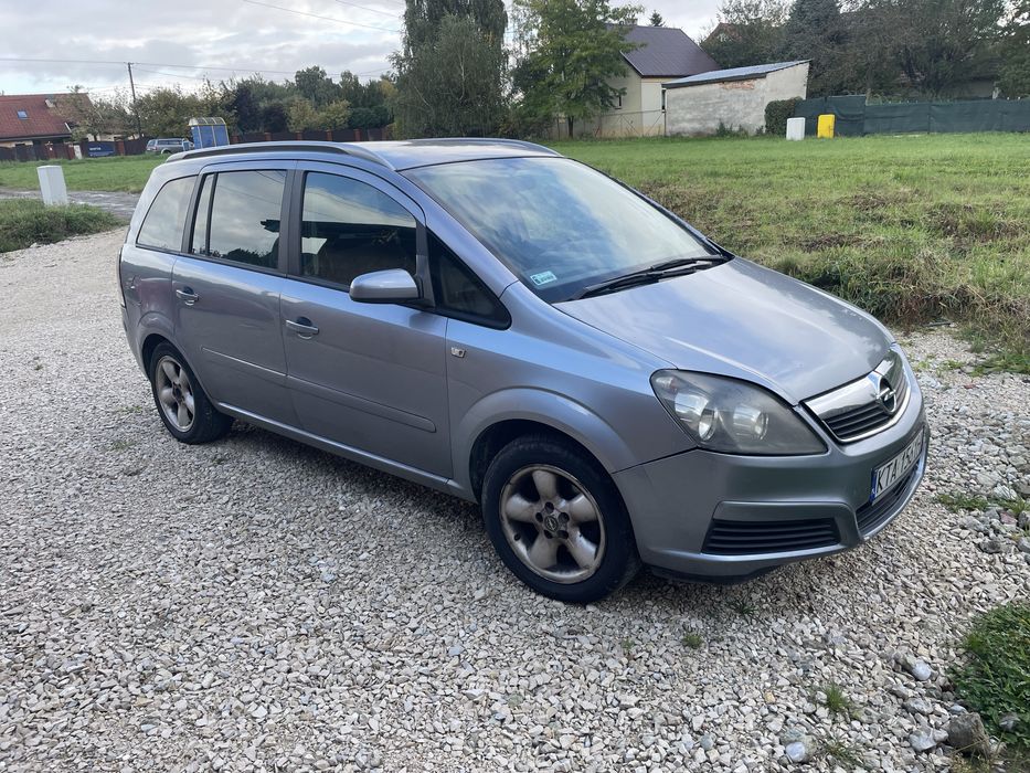 Opel Zafira B – 2006 r. – 1.8 Benzyna + LPG – 7 miejsc