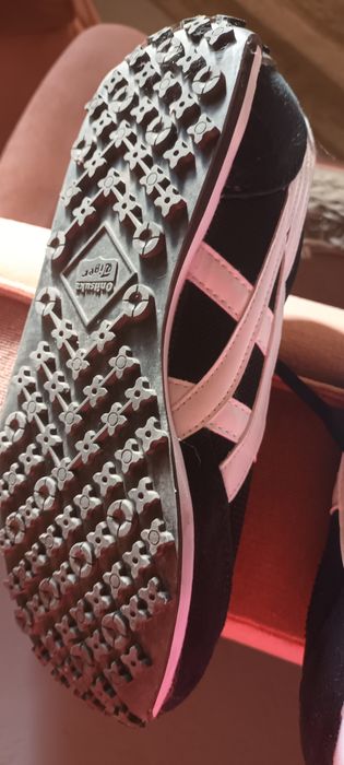 Sapatilhas originais usadas 2 vezes  nao serve