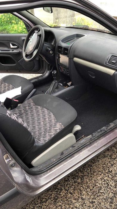 Renault clio 1.5 DCI IMOBILIZADO