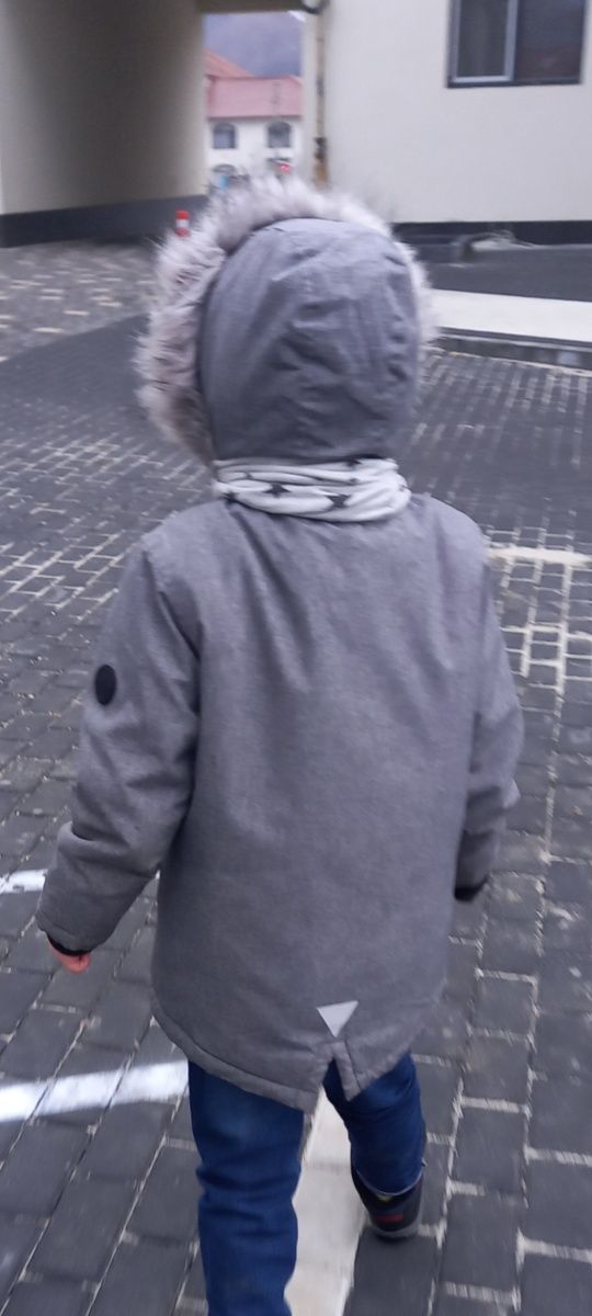 Куртка парка для хлопчика сіра Primark 6-7років демісезоннай курточка
