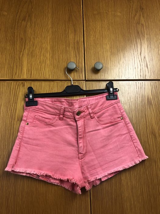 Calções ganha salmão Mango