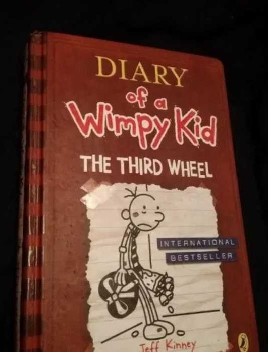 книга английский Diary of a Wimpy Kid Дневник слабака by Jeff Kinney