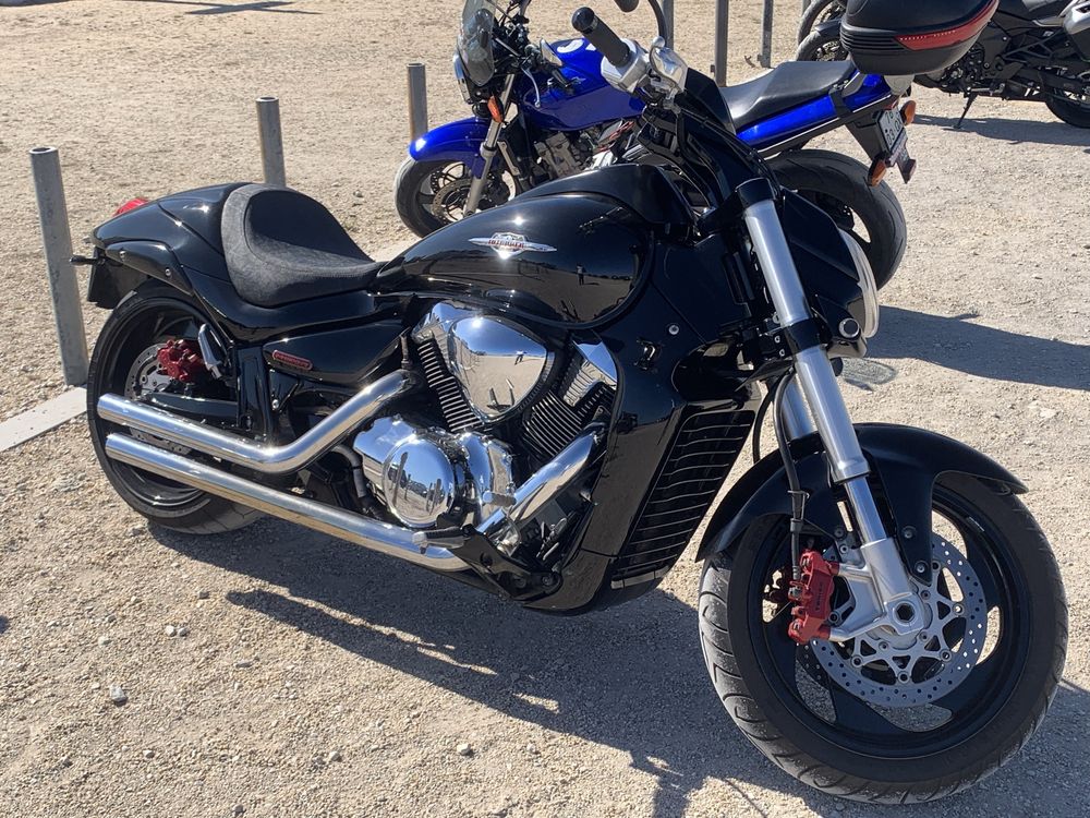 Vende-se Suzuki Intruder M1800R – Potência, Estilo e Conforto!