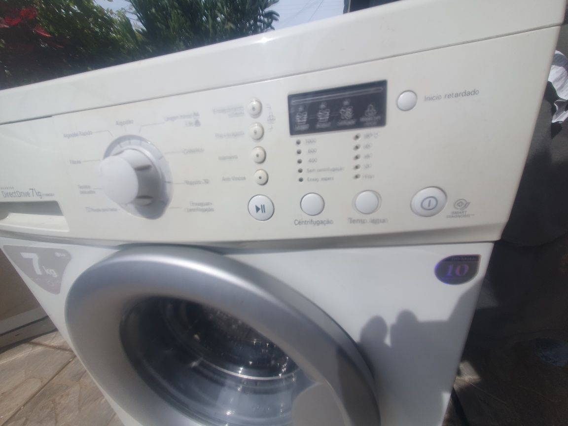 Máquina lavar roupa LG direct drive 7kg