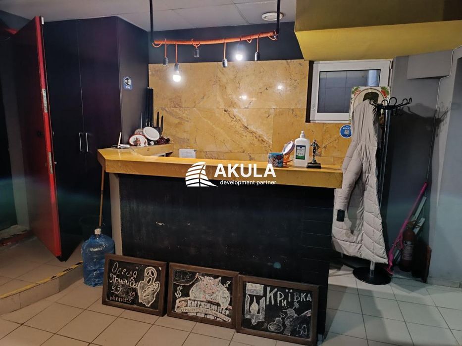 Продам підвал, Поділ Костянтинівська,25. 112 кв. діючий бізнес