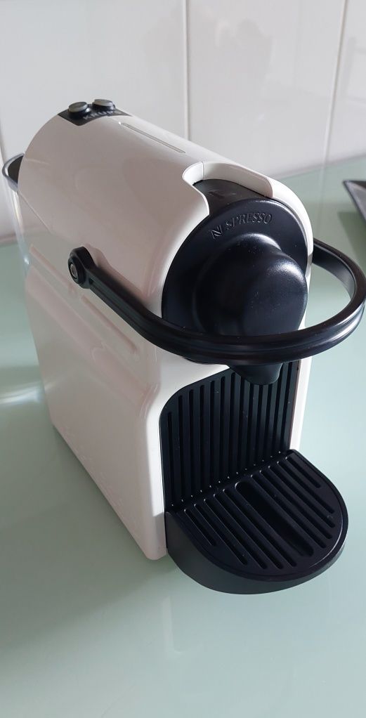 Maquina café Nespresso  Krups