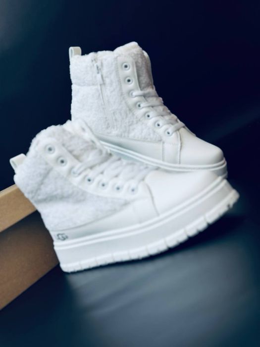 Кроссовки кеды сникерсы UGG / кожаные белые ботинки ugg/ угги ботінки
