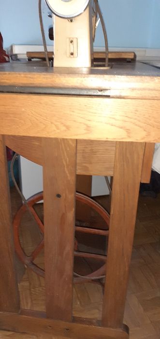 Maszyna do szycia lucznik