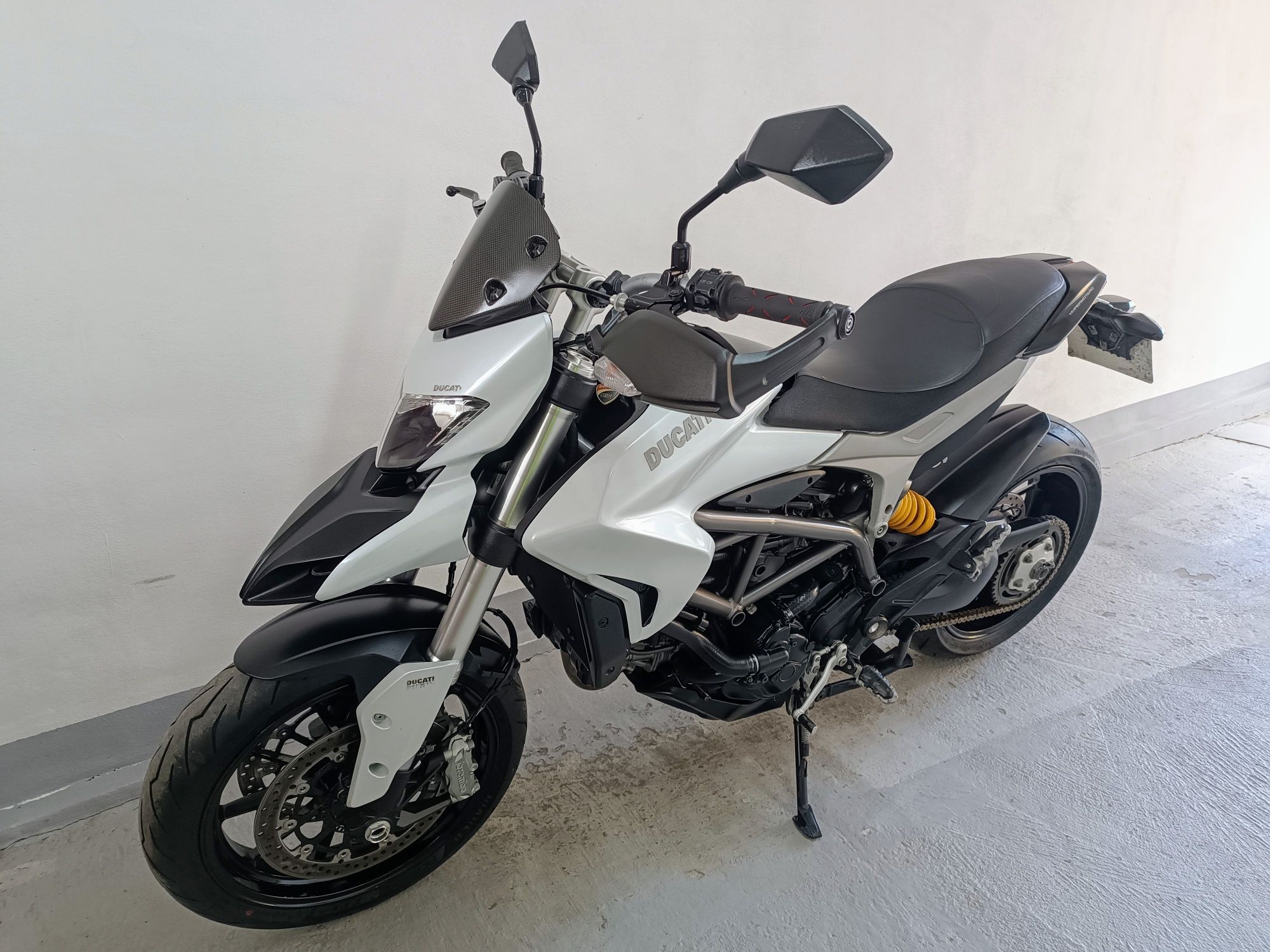 Ducati Hypermotard 821 Hyperstrada 939 z 2013r