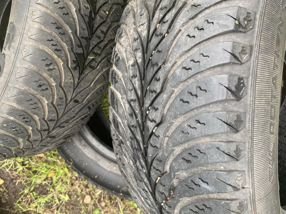 Резина Goodyear 225/60r16