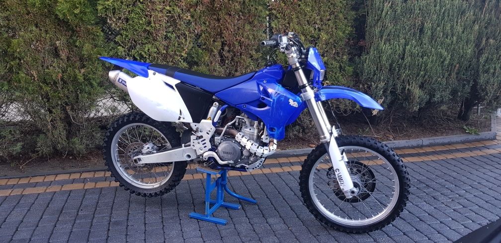 Yamaha WR 450 F z dokumentami