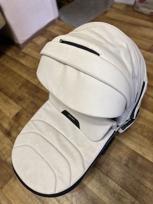 Універсальна коляска 2 в 1 - Adamex Ваніль.