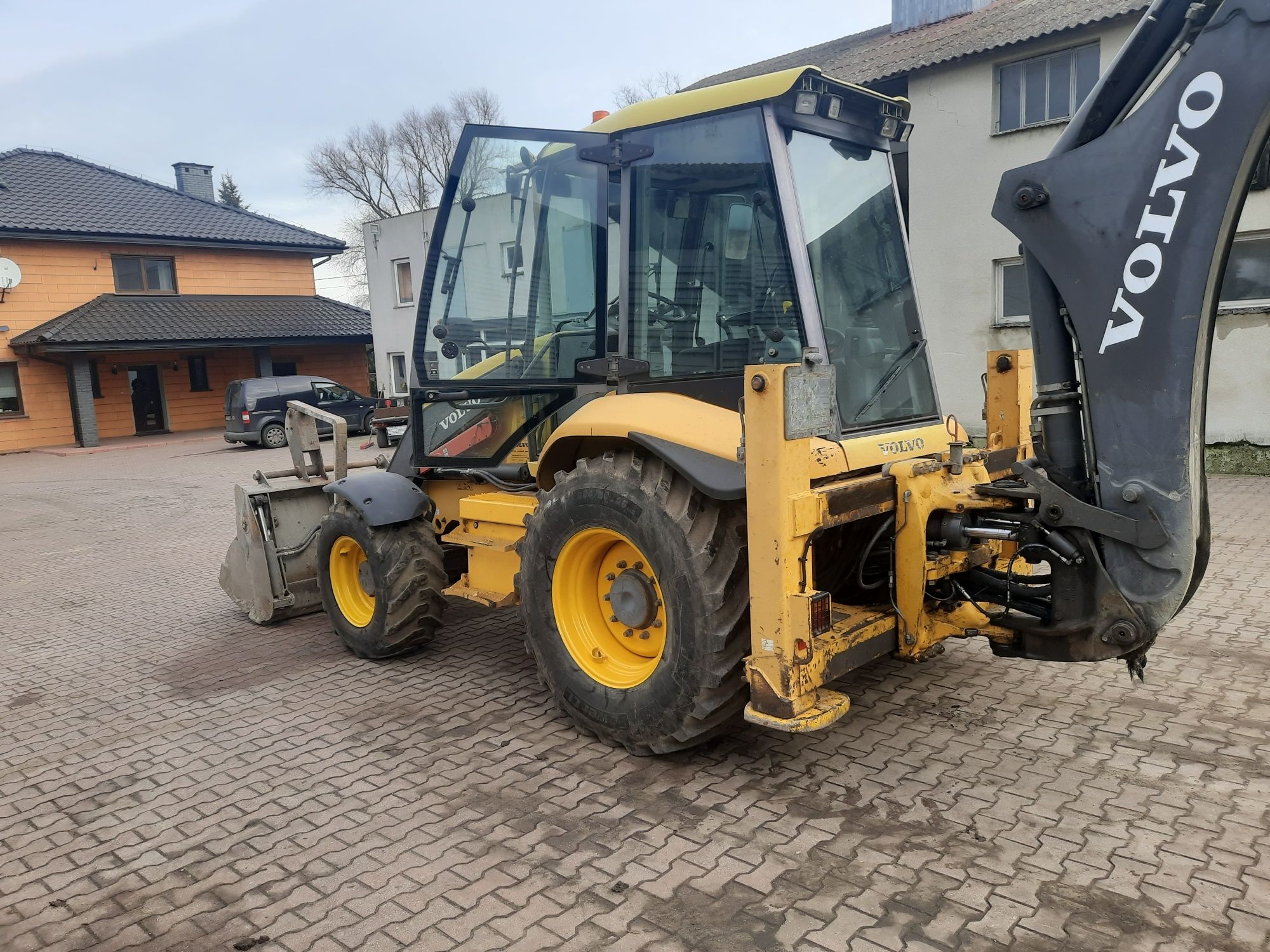 Volvo bl 71 koparko ładowarka Cat terex jcb case new Holland hidromek