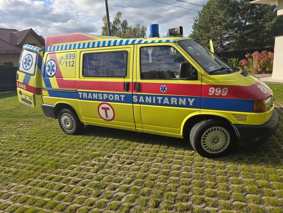 Volkswagen T4  Karetka / Ambulans VW T4 – w pełni wyposażony, gotowy do pracy!