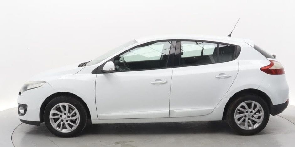 Renault Megane Dynamique S 110cv Nacional