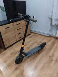 Hulajnoga elektryczna Xiaomi electric scooter Mi 1S