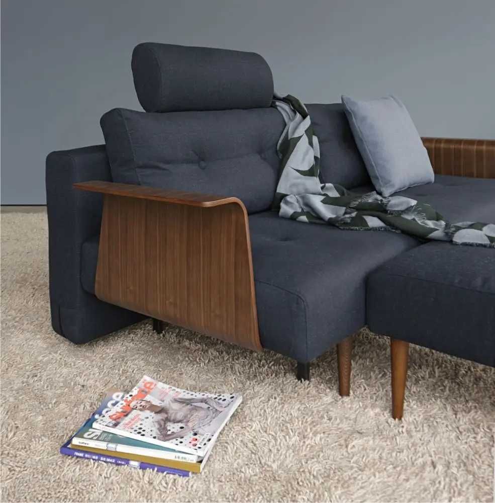 Zestaw sofa z 2 podłokietnikami i 2 poduszkami Recast Innovation