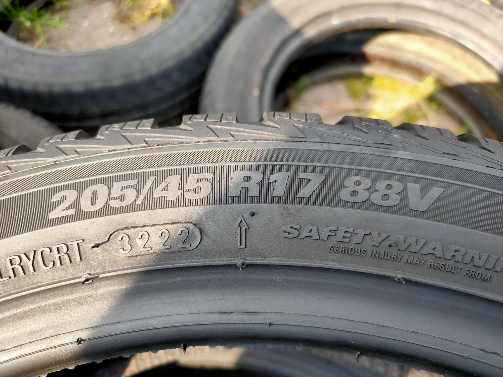 2x205/45R17 88V Kumho Solus4S HA32 2022r 7.5mm GWARANCJA ADIGO