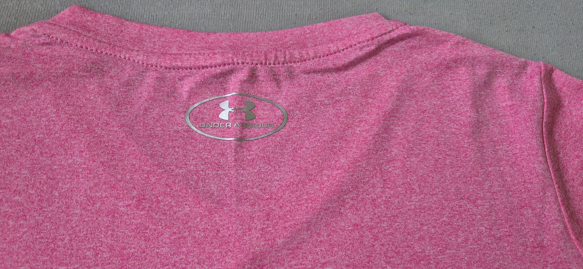 Nowa koszulka treningowa logo Under Armour rozm. M różowa