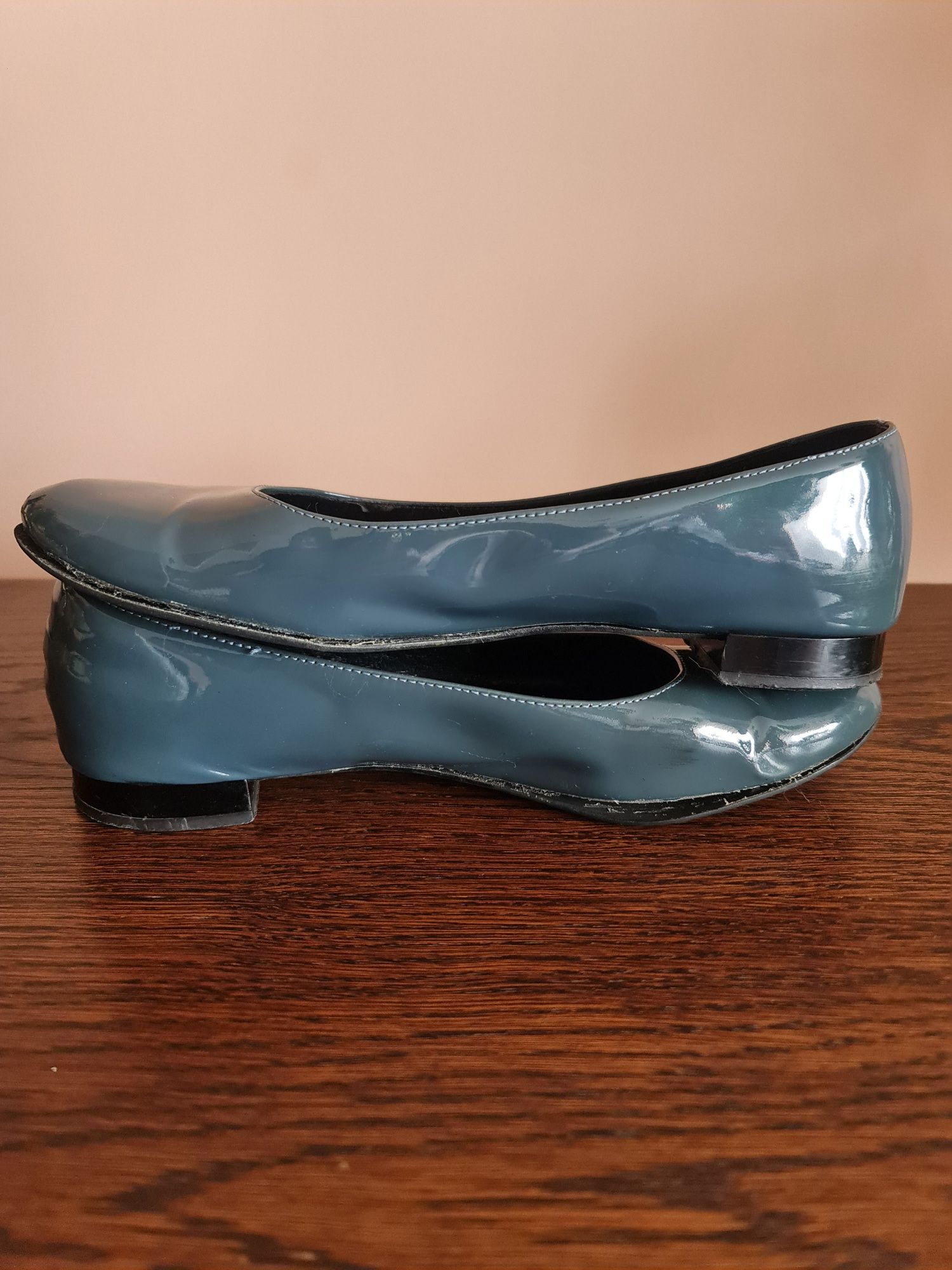 Buty damskie Nessi czółenka skóra naturalna lakierowana skórzane